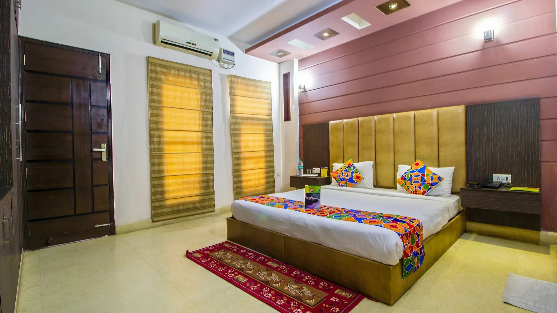 Fabhotel Moon Hospitality Dlf Phase 3 Gurgaon 3*,  India